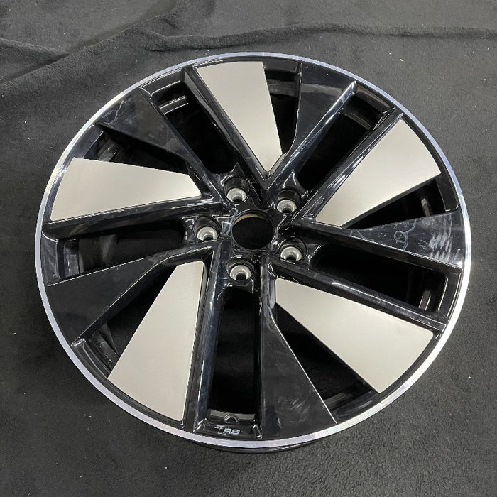 21" E-TRON GT 23-24 21x9.5 Original OEM Wheel Rim