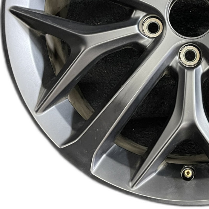 18" CIVIC 20-21 18x8 alloy w/o outer red accent; Y spoke design w/o machined face Original OEM Wheel Rim