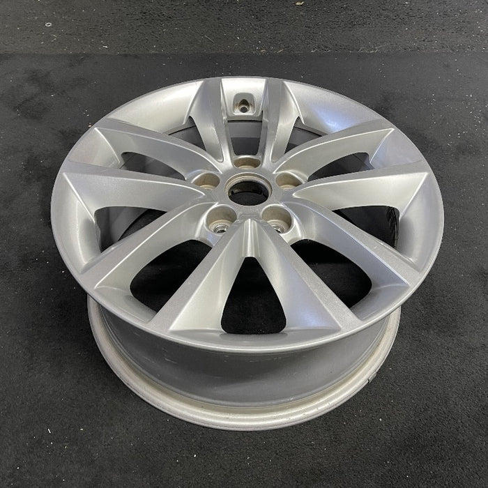 17" SORENTO 16-18 17x7 alloy Original OEM Wheel Rim