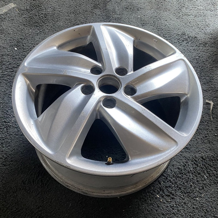 17" HR-V 19-20 17x7.5 alloy 5 spoke swept spoke face pockets EX EX-L leather Original OEM Wheel Rim