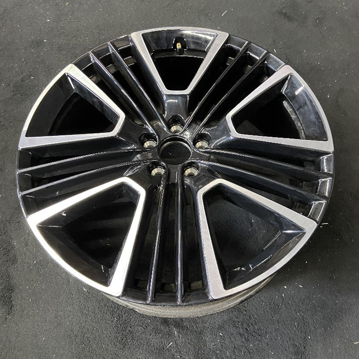 21" XC40 19-21 21x8.5 alloy 5 triple slot Original OEM Wheel Rim