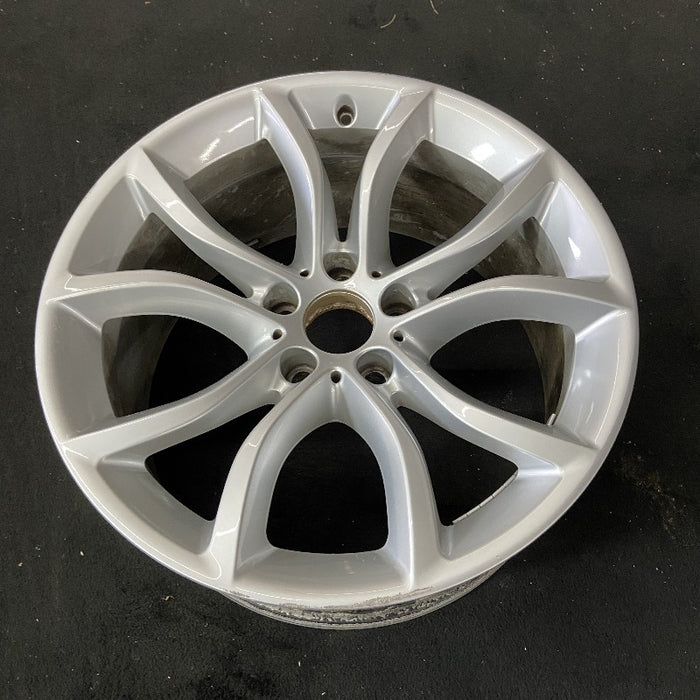 19" BMW X6 15-17 19x9 alloy 5 spoke V spoke w/o dimples between lugs; 18mm offset Original OEM Wheel Rim