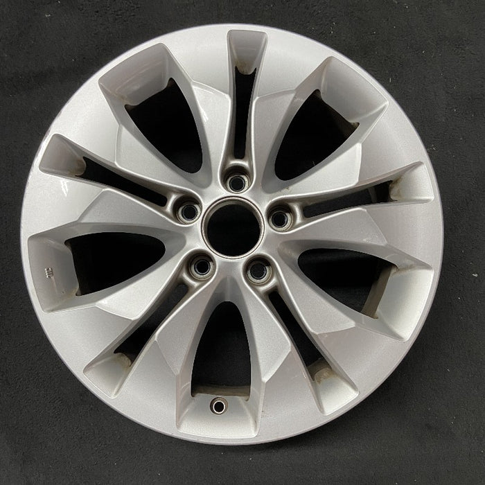 17" CR-V 12-14 17x6.5 alloy 10 spoke lug nut aligned with narrow slot Original OEM Wheel Rim