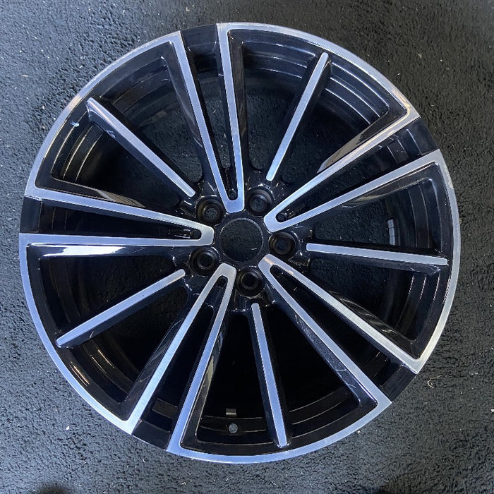 20" BMW i8 19-20 20x7.5 alloy w/o directial; 15 spoke alternating spoke gray Original OEM Wheel Rim