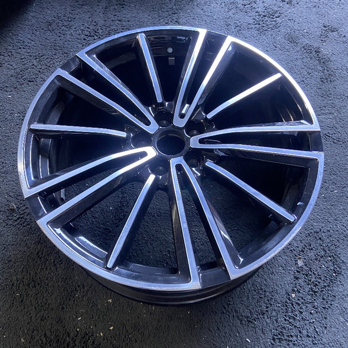 20" BMW i8 19-20 20x7.5 alloy w/o directial; 15 spoke alternating spoke gray Original OEM Wheel Rim