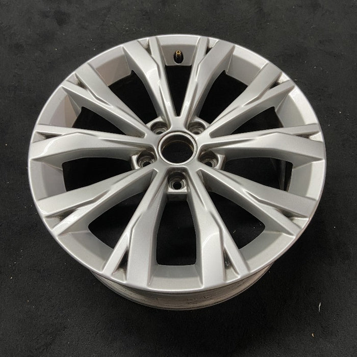 17" TIGUAN 18 17x7 alloy 10 spoke split spoke Original OEM Wheel Rim