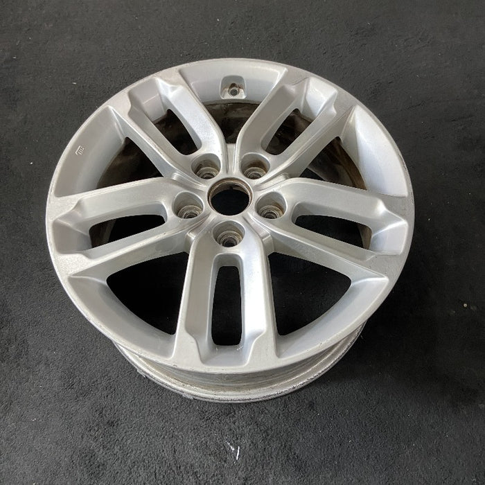 17" SORENTO 14-15 17x7 alloy Original OEM Wheel Rim