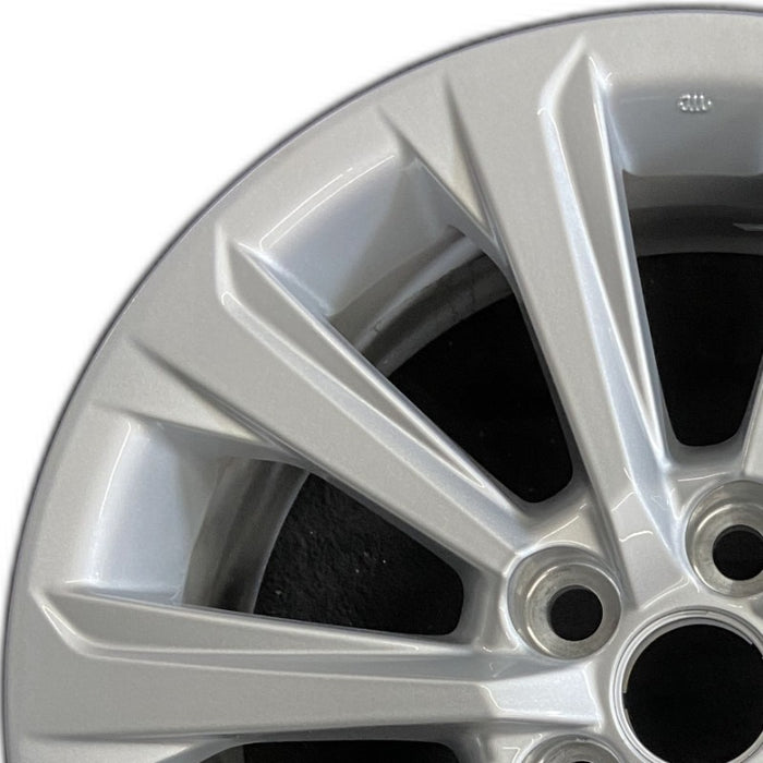 18" GRAND HIGHLANDER 24 18x7.5 alloy silver 10 spoke Original OEM Wheel Rim