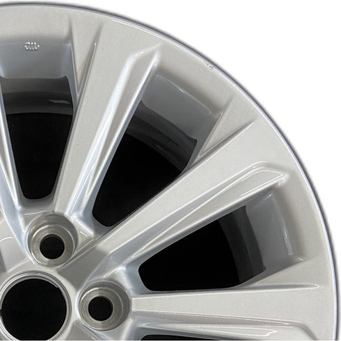 18" GRAND HIGHLANDER 24 18x7.5 alloy silver 10 spoke Original OEM Wheel Rim