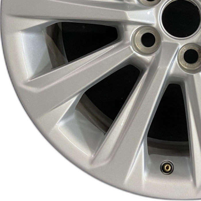 18" GRAND HIGHLANDER 24 18x7.5 alloy silver 10 spoke Original OEM Wheel Rim