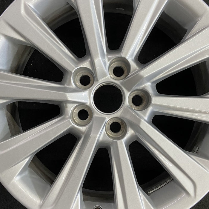 18" GRAND HIGHLANDER 24 18x7.5 alloy silver 10 spoke Original OEM Wheel Rim