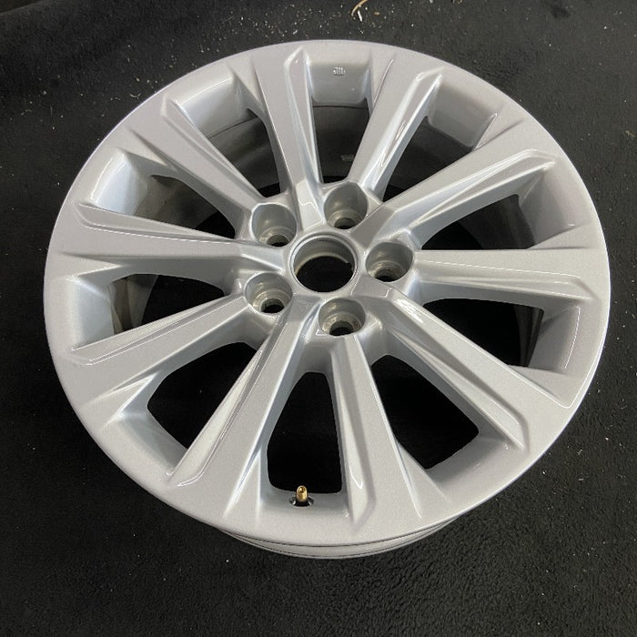 18" GRAND HIGHLANDER 24 18x7.5 alloy silver 10 spoke Original OEM Wheel Rim