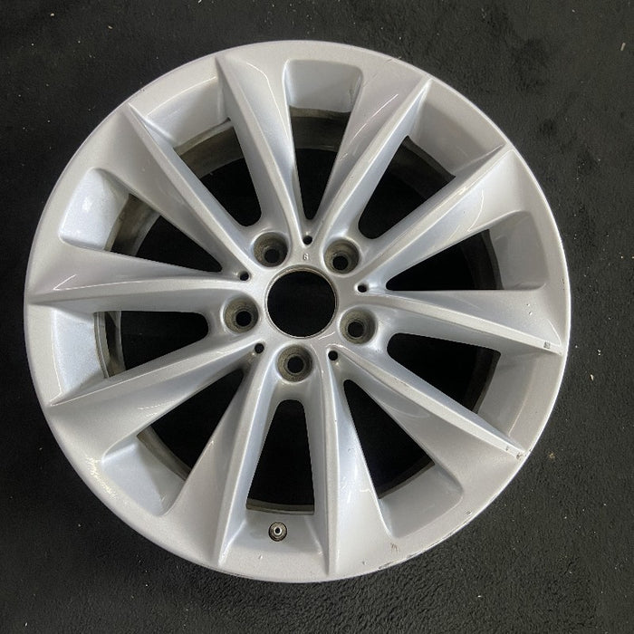 18" BMW X3 11-14 18x8 alloy 5 spoke V spoke design silver Original OEM Wheel Rim