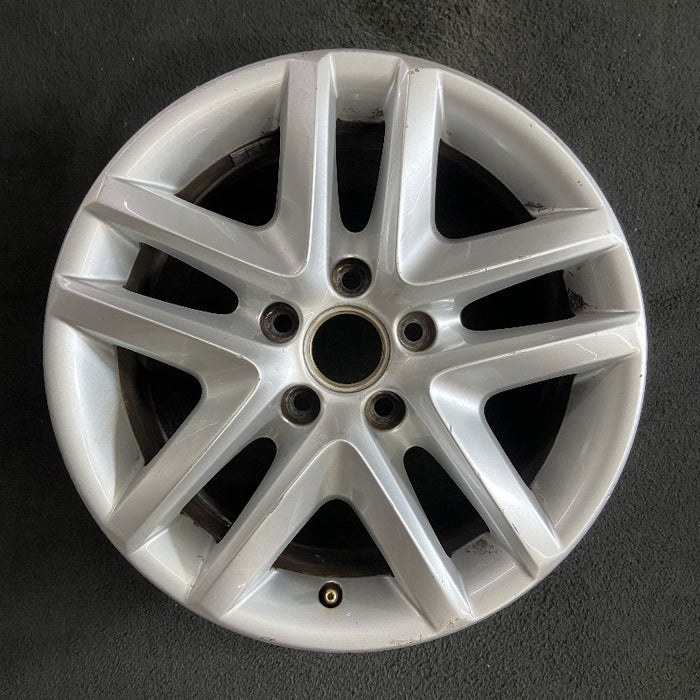 16" TIGUAN 09-11 16x6.5 alloy 5 double spoke Original OEM Wheel Rim