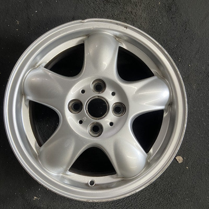 15" CLUBMAN 08-09 15x5.5 alloy 5 spoke raised in center of spoke silver Original OEM Wheel Rim