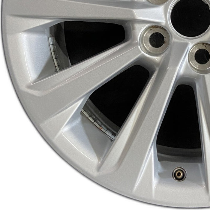 18" GRAND HIGHLANDER 24 18x7.5 alloy silver 10 spoke Original OEM Wheel Rim
