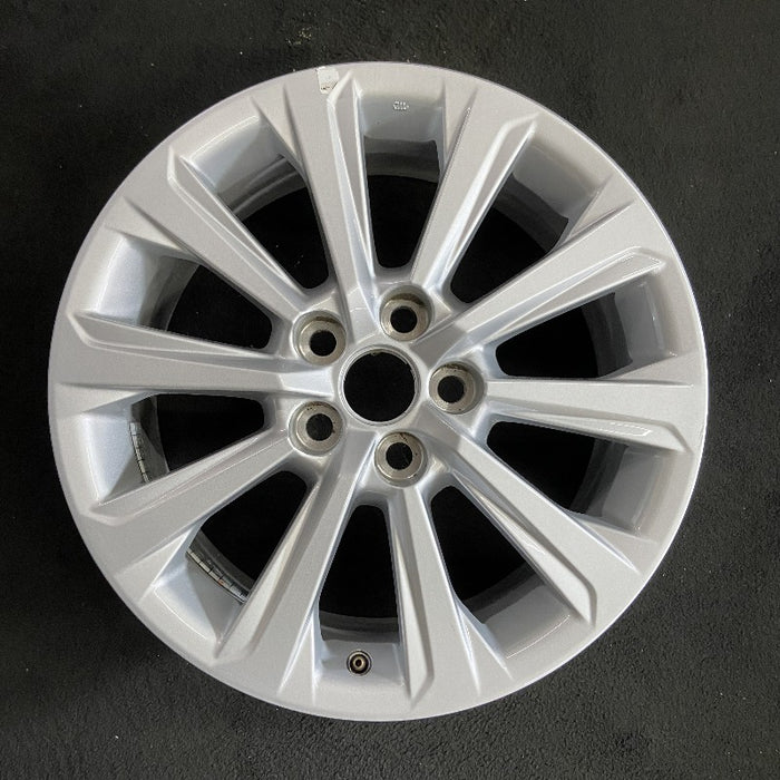 18" GRAND HIGHLANDER 24 18x7.5 alloy silver 10 spoke Original OEM Wheel Rim