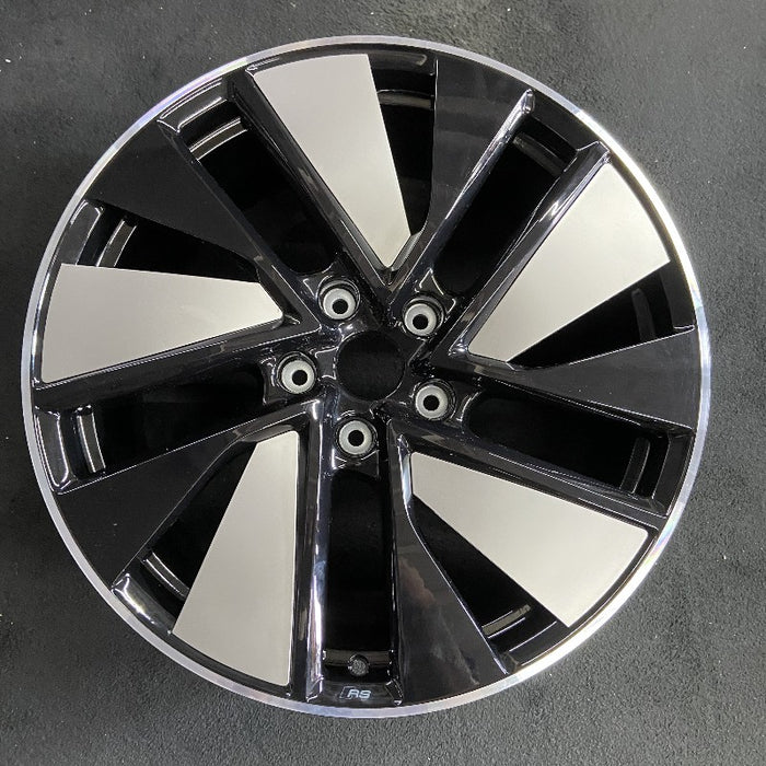 21" E-TRON GT 23 21x9-1/2 Original OEM Wheel Rim