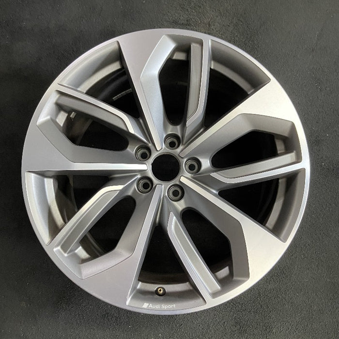 20" E-TRON 21-23 20x9 alloy 5 spoke V spoke Original OEM Wheel Rim