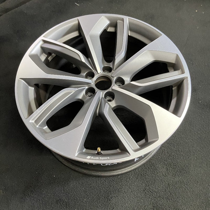 20" E-TRON 21-23 20x9 alloy 5 spoke V spoke Original OEM Wheel Rim