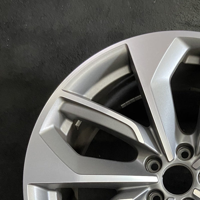 20" E-TRON 21-23 20x9 alloy 5 spoke V spoke Original OEM Wheel Rim