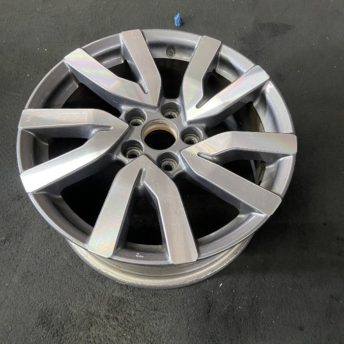 18" PILOT 19 18x8 alloy 5 V spoke factory installed w/machined face Original OEM Wheel Rim