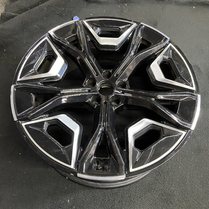 22" IX 22-24 22x9.5 5 Y spoke machined face with pockets Original OEM Wheel Rim