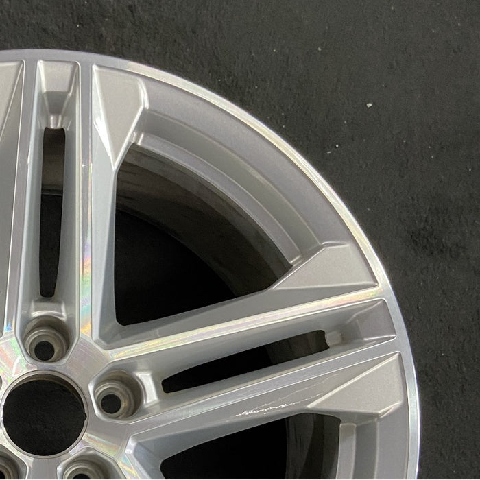 19" AUDI Q5 21-24 19x8 alloy 5 spoke star design Original OEM Wheel Rim