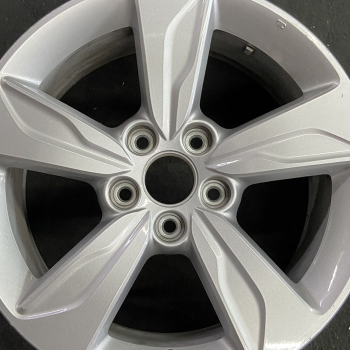 18" ODYSSEY 18-20 18x7.5 alloy 5 spoke w/o machined face; light gray Original OEM Wheel Rim