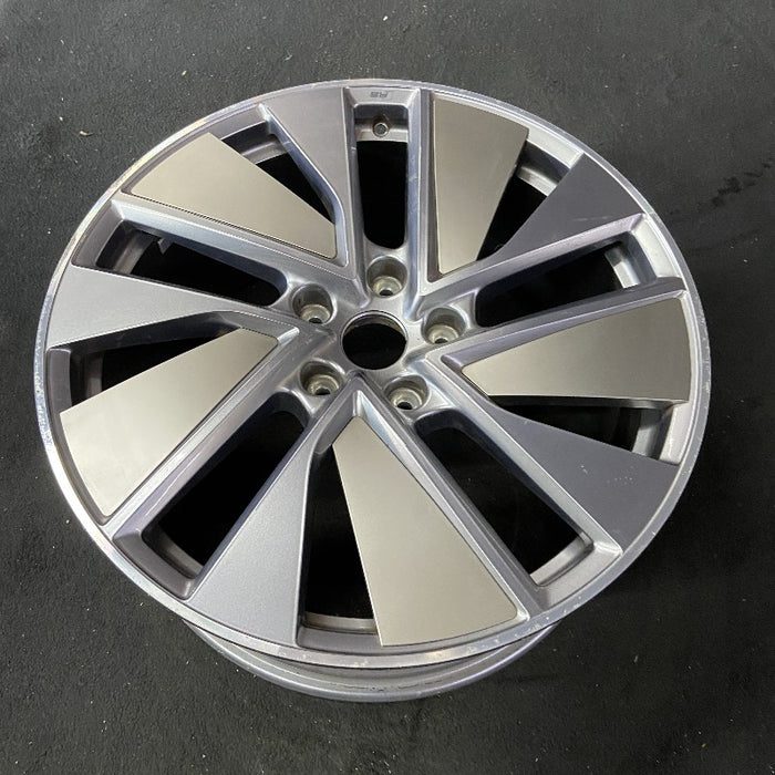 21" E-TRON GT 22 21x9.5 Original OEM Wheel Rim