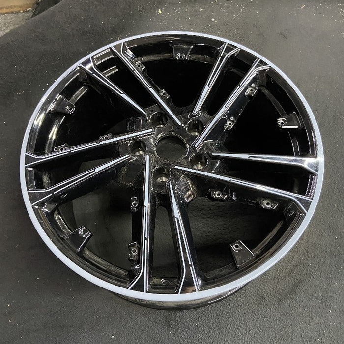 21" RS E-TRON GT 22 21x9.5 opt 44I Original OEM Wheel Rim