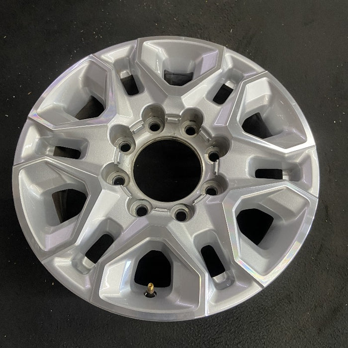 18" SILVERADO 2500 PICKUP 21-24 18x8 aluminum machined face with silver accent opt PYV Original OEM Wheel Rim