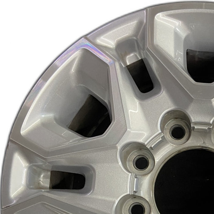 18" SILVERADO 2500 PICKUP 21-24 18x8 aluminum machined face with silver accent opt PYV Original OEM Wheel Rim