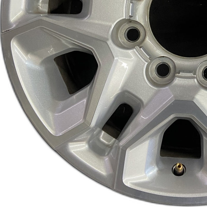 18" SILVERADO 2500 PICKUP 21-24 18x8 aluminum machined face with silver accent opt PYV Original OEM Wheel Rim