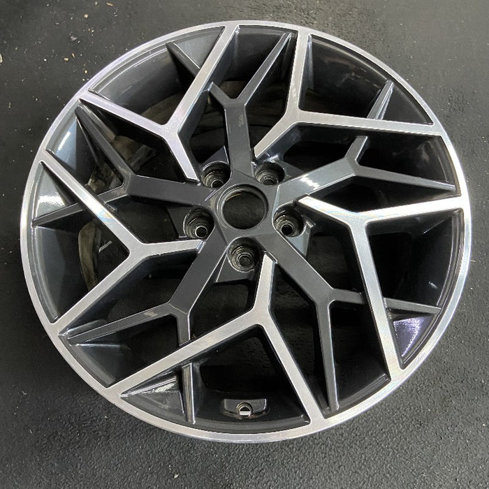 19" HYUNDAI SONATA 21-23 gasoline 19x8 alloy machined face 10 spoke Y spoke Original OEM Wheel Rim