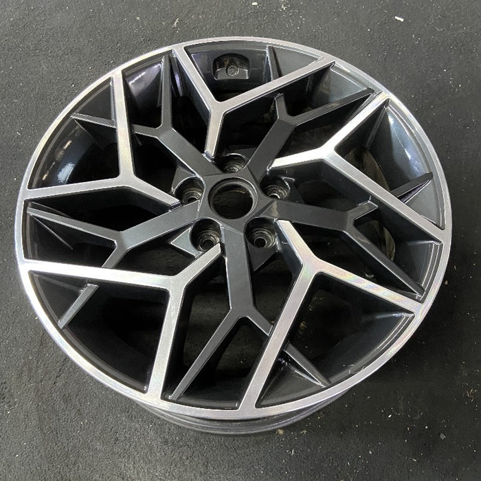 19" HYUNDAI SONATA 21-23 gasoline 19x8 alloy machined face 10 spoke Y spoke Original OEM Wheel Rim