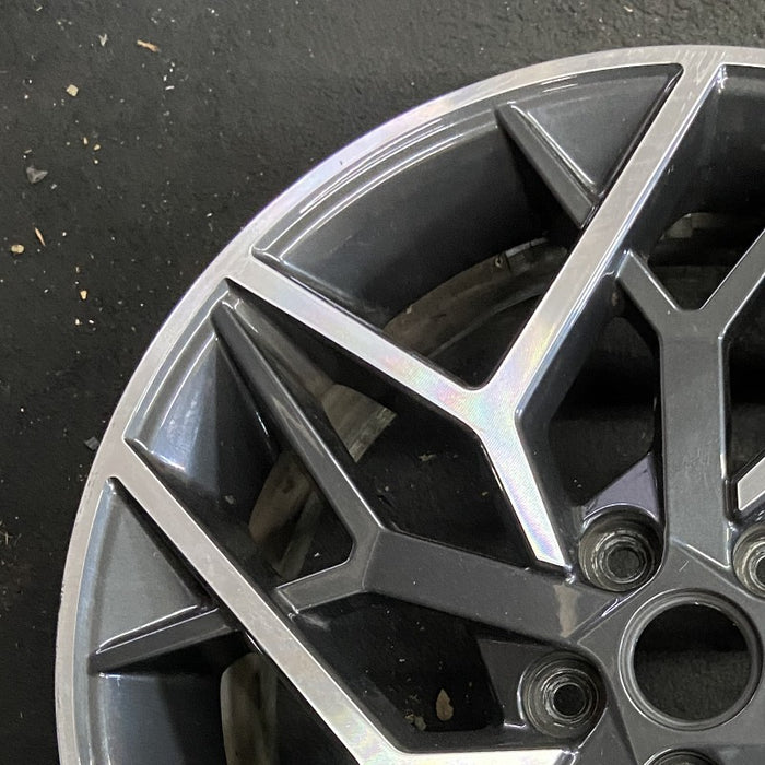 19" HYUNDAI SONATA 21-23 gasoline 19x8 alloy machined face 10 spoke Y spoke Original OEM Wheel Rim