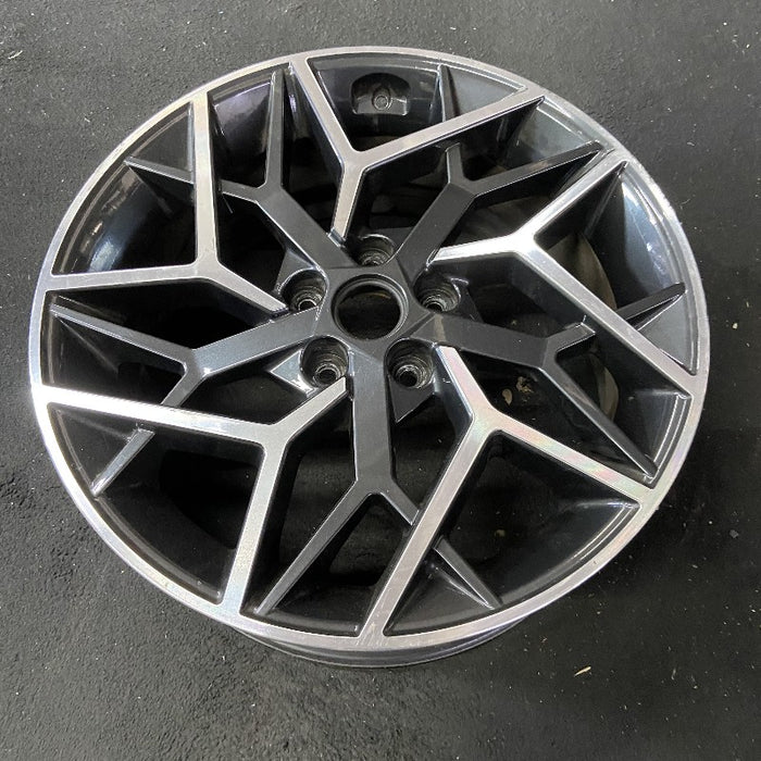 19" HYUNDAI SONATA 21-23 gasoline 19x8 alloy machined face 10 spoke Y spoke Original OEM Wheel Rim