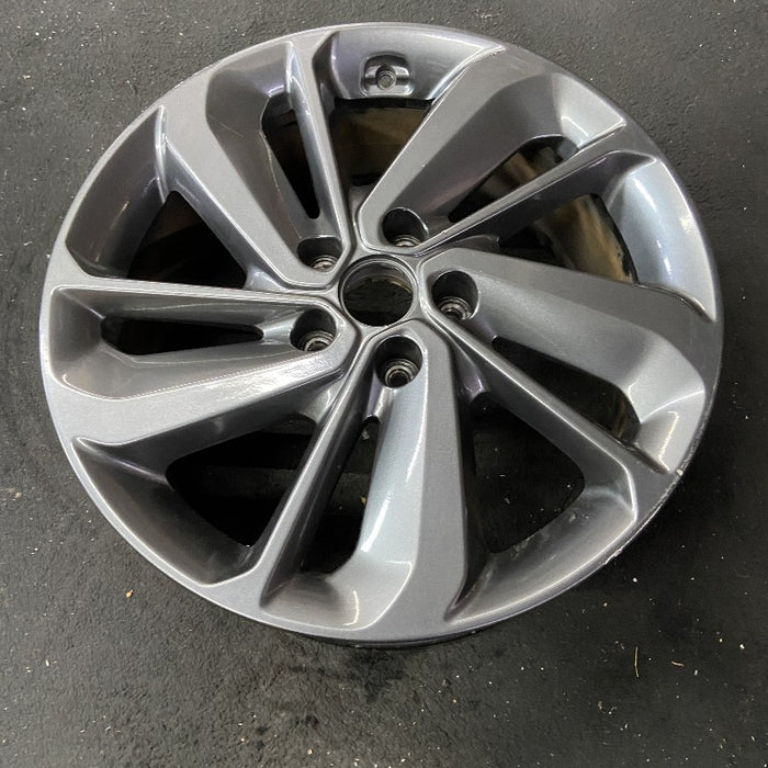 18" NIRO 17-18 18x7.5 5 split spoke alloy gray Original OEM Wheel Rim