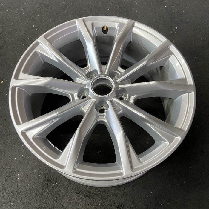 18" CR-V 23-24 18x7.5 alloy 10 spoke silver Original OEM Wheel Rim