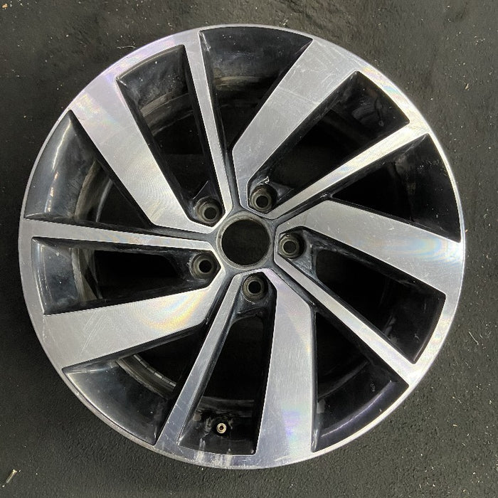 18" JETTA GLI 19-21 18x7.5 alloy 5 double spoke machined face with pockets Original OEM Wheel Rim