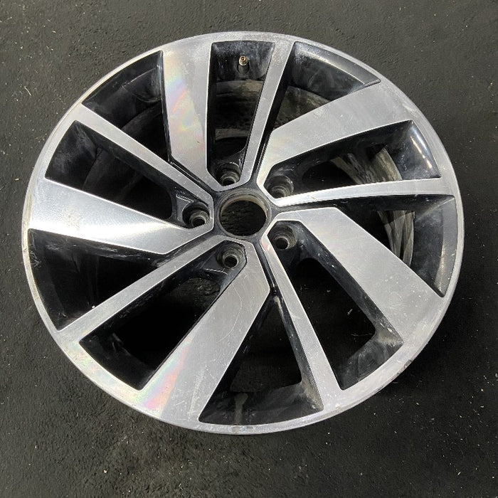 18" JETTA GLI 19-21 18x7.5 alloy 5 double spoke machined face with pockets Original OEM Wheel Rim