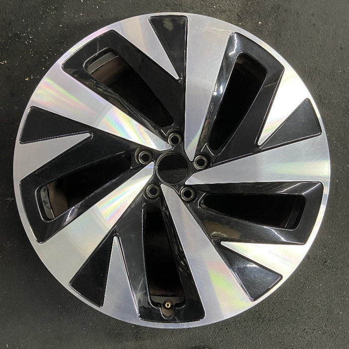 20" ID.4 21-22 20x8 alloy 5 split spoke Original OEM Wheel Rim