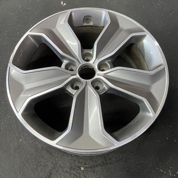 18" SANTA FE 13 18x7.5 alloy 5 spoke 3.3L LWB Original OEM Wheel Rim