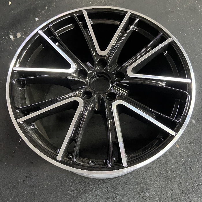 21" PORSCHE PANAMERA 17-20 alloy 21x11.5 5 spoke V spoke black inlay Original OEM Wheel Rim