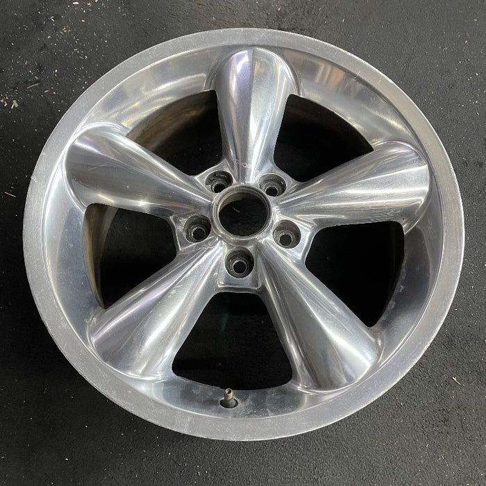 18" MUSTANG 06-09 18x8.5 5 spoke aluminum funnel spoke polished Original OEM Wheel Rim