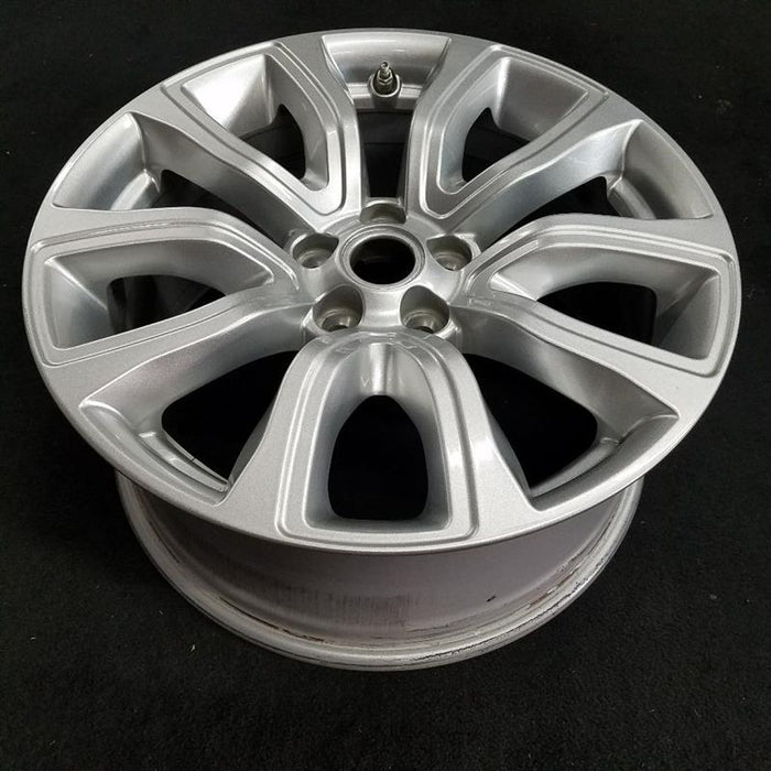 18" EVOQUE 14-15 alloy 18x8 5 spoke U shaped Original OEM Wheel Rim