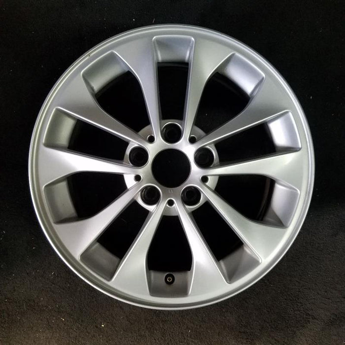 17" BMW 320i 01-05 Sdn Canada market 17x7 alloy 10 spoke 5 arched holes Original OEM Wheel Rim