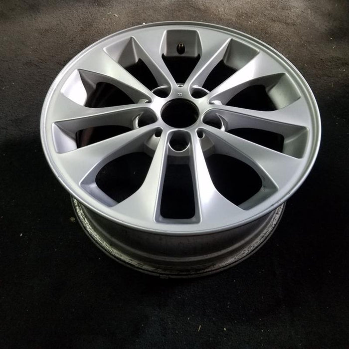 17" BMW 320i 01-05 Sdn Canada market 17x7 alloy 10 spoke 5 arched holes Original OEM Wheel Rim