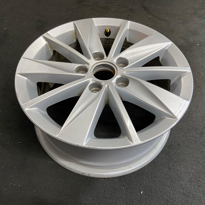 15" GOLF 15-18 15x6 alloy Original OEM Wheel Rim